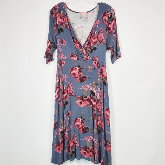 Hello MIZ Dresses & Skirts - Hello Miz Faux Wrap Maternity & Nursing Dress XL
